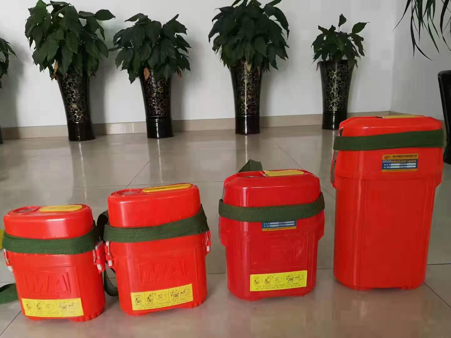 自救器，壓縮氧自救器